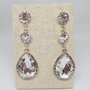 Teardrop crystal earrings